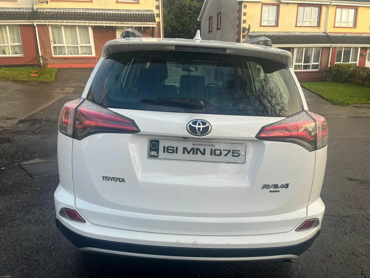 Toyota RAV4 2016 - Image 4