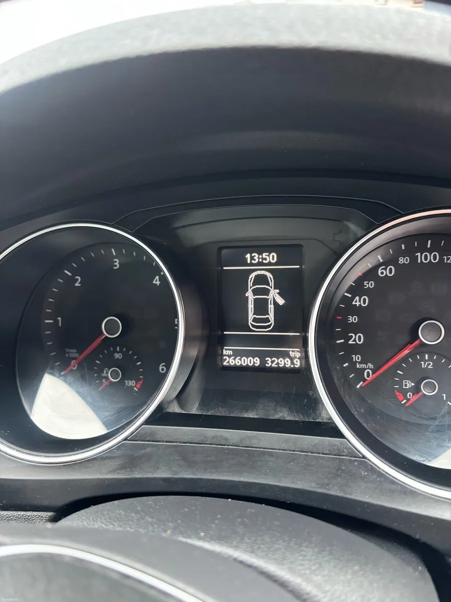 Volkswagen Jetta - Image 2