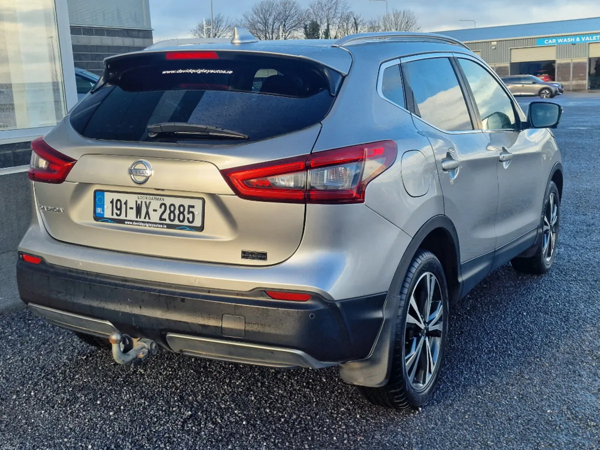 Nissan Qashqai 1.5 DCI 115PS N-connecta 5DR - Image 3