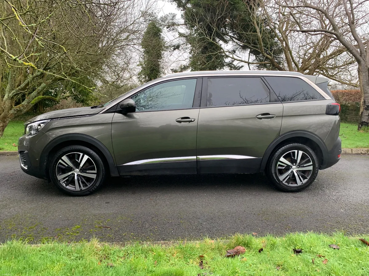 Peugeot 5008 2019 7 Seater Diesel Allure - Image 2