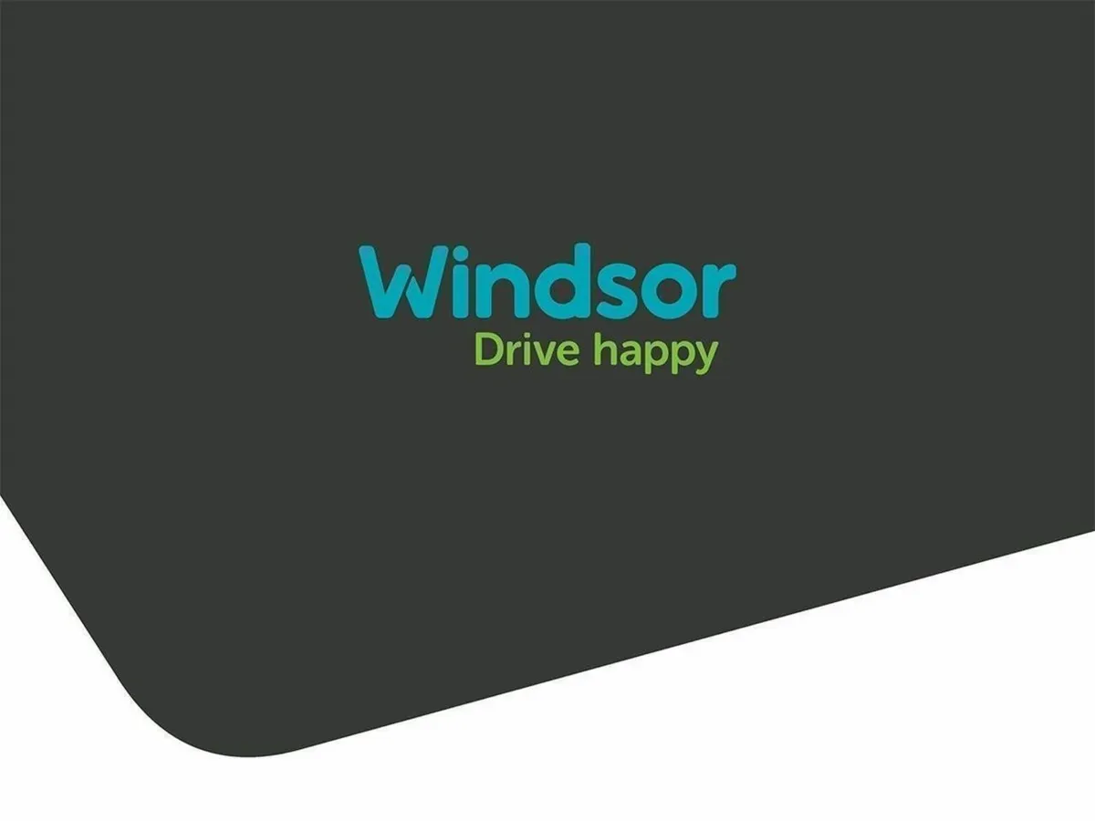 Suzuki Vitara 1.5 Full Hybrid SZ5 ALLGRIP AGS - Image 4