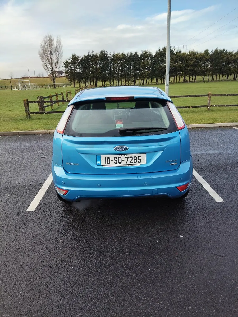 Ford Focus 2010 - Image 3
