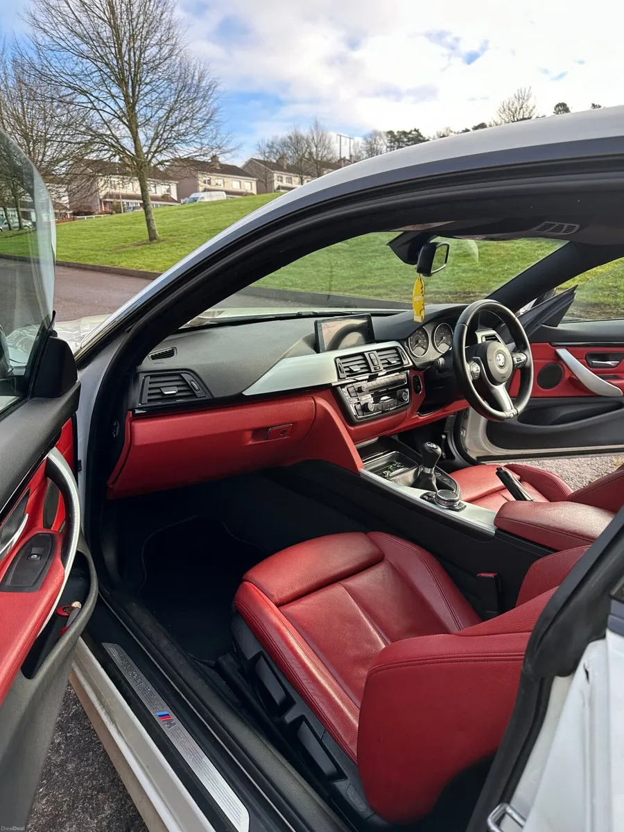 BMW 4-Series 2015 - Image 4