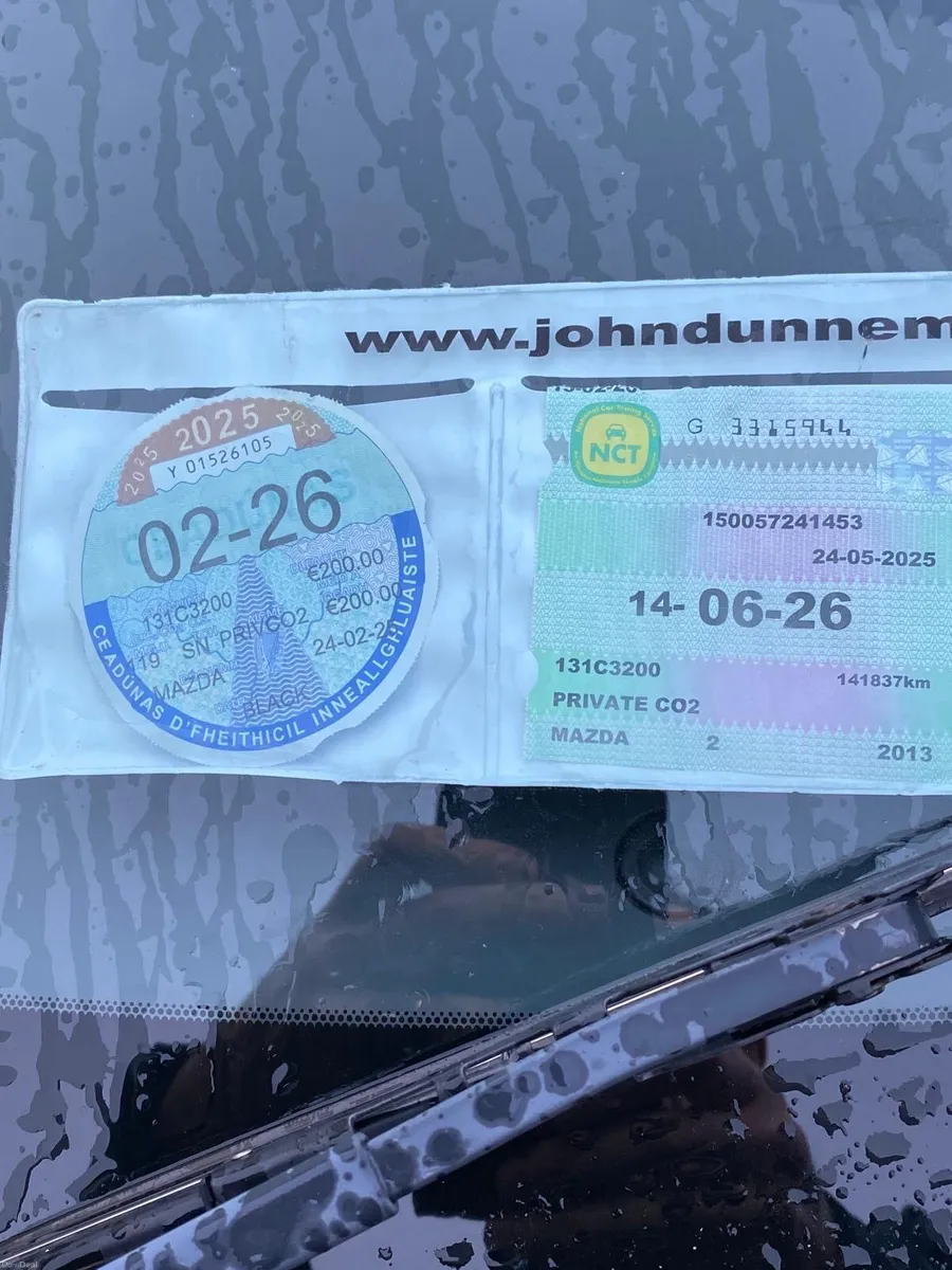 Mazda 2  2013 - Image 2