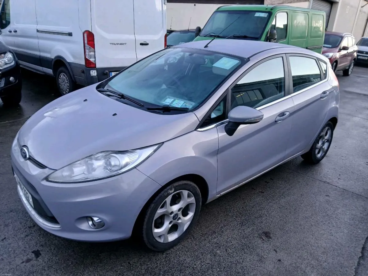 Ford fiesta - Image 2