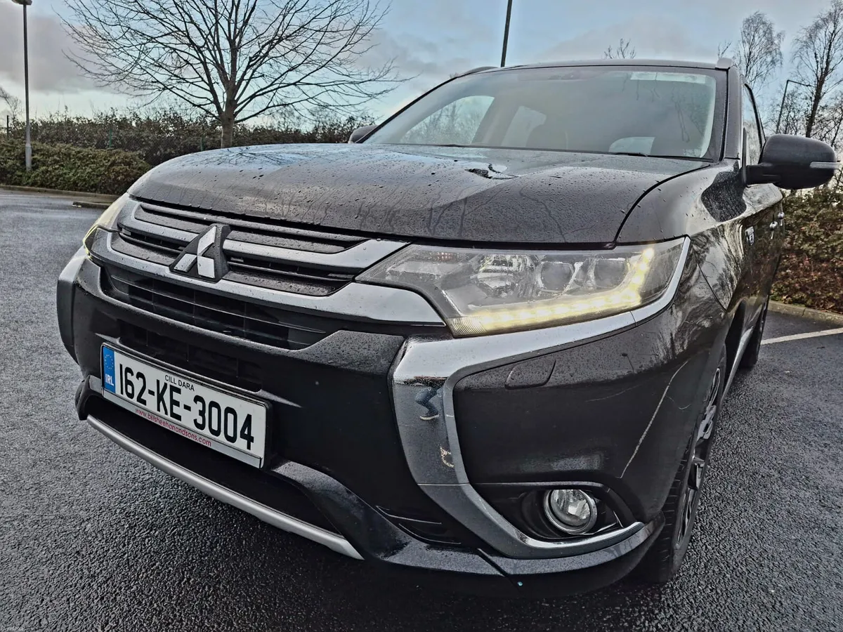 2016 MITSUBISHI OUTLANDER 2.0  GX4 H S PHEV HYBRI - Image 4