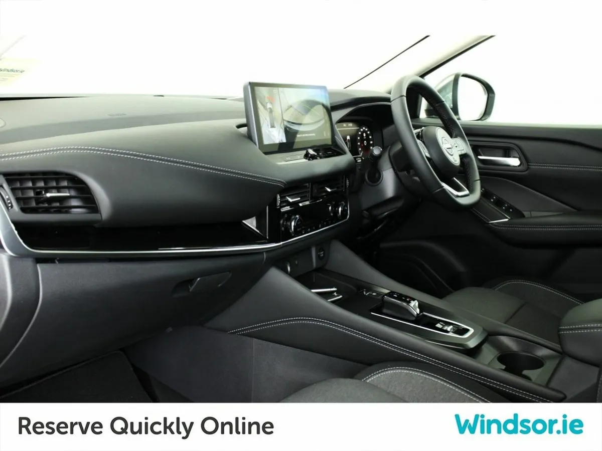 Nissan Qashqai E-POWER  SV PREMIUM €3000 scrappage - Image 3