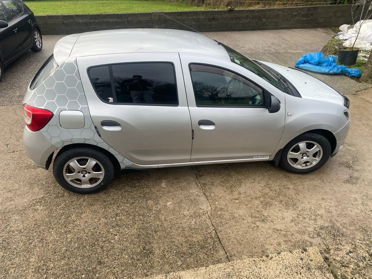 Dacia Sandero 132 - Image 4