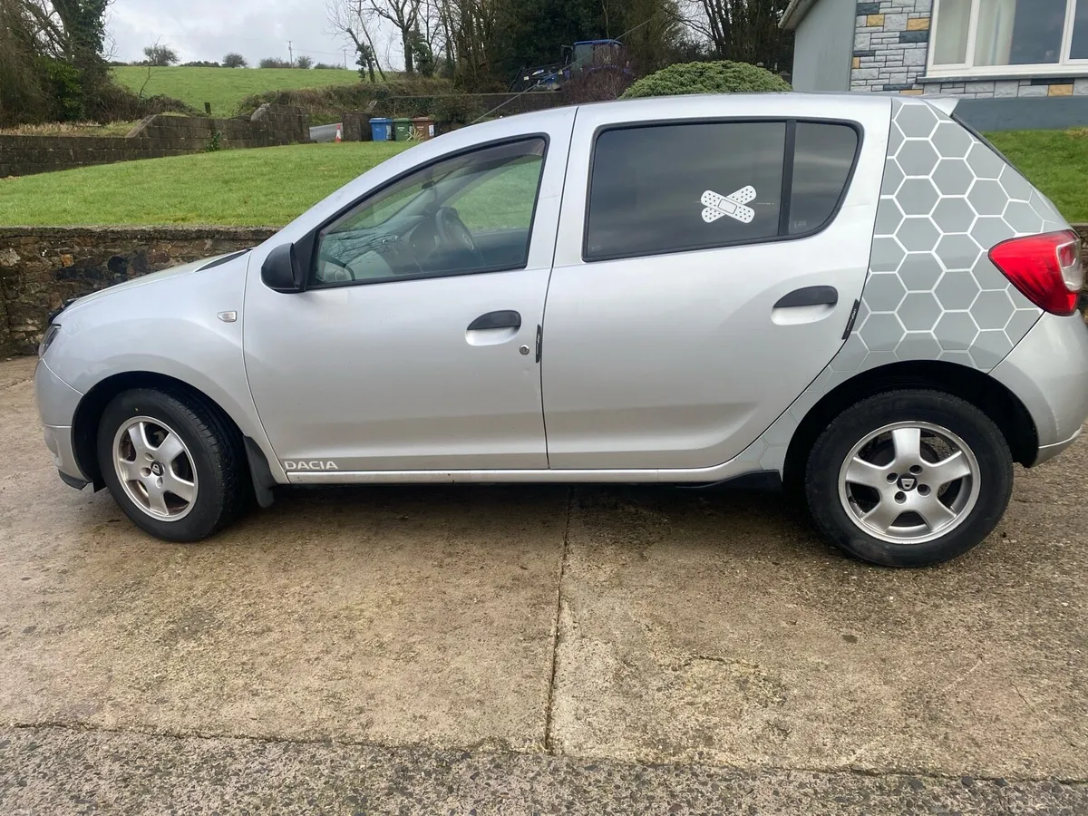 Dacia Sandero 132 - Image 3