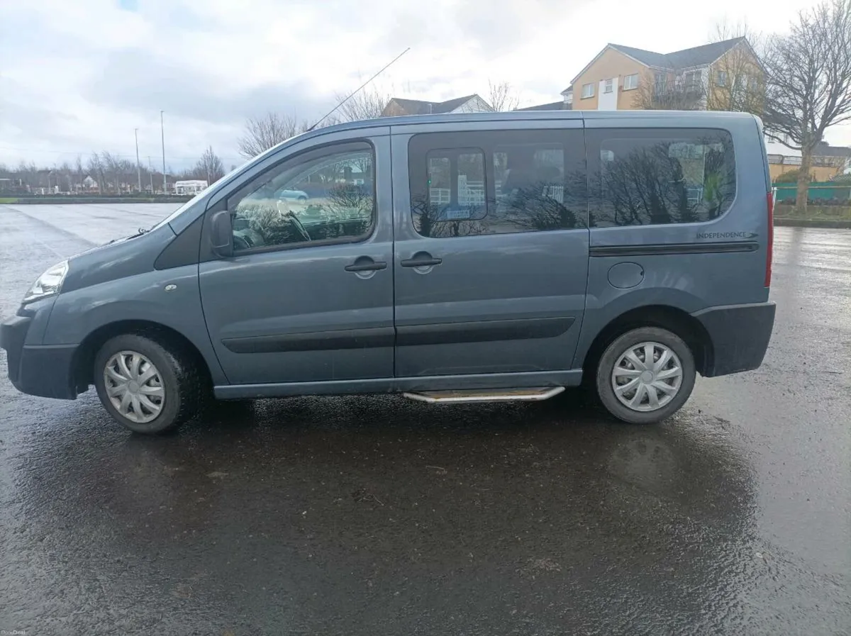 Citroen Dispatch Wheelchair Accessable - Image 4
