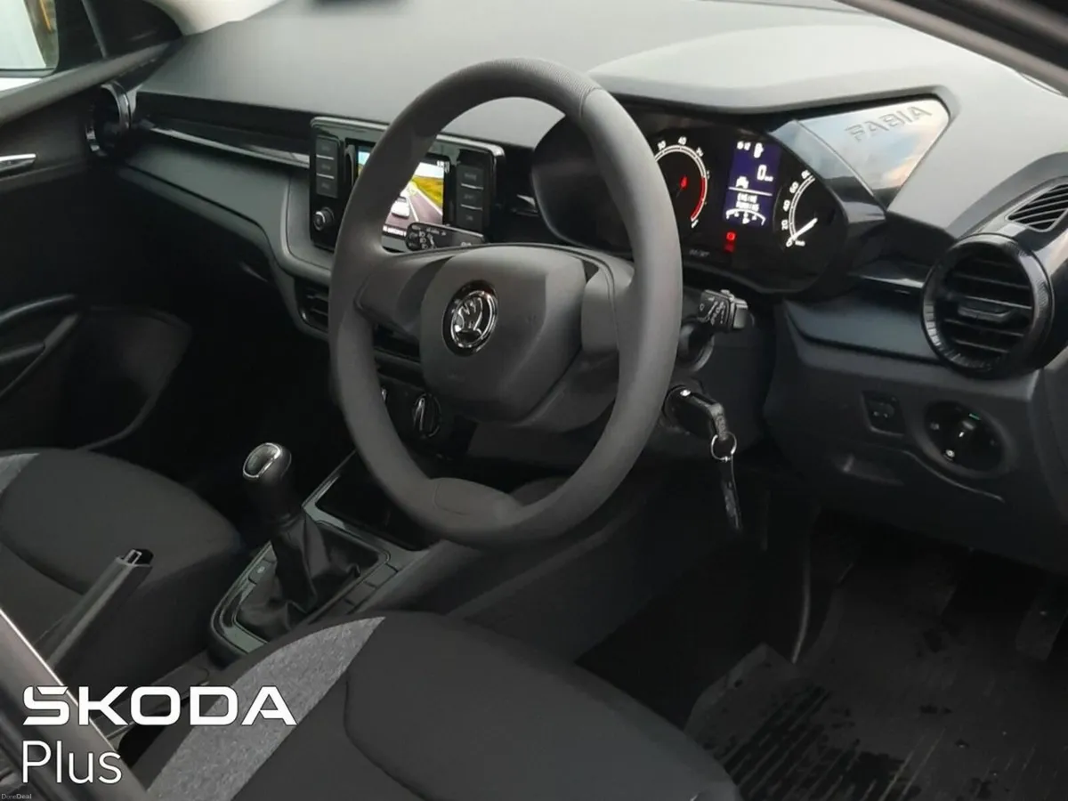 Skoda Fabia **REVERSING CAMERA**1.0 LITRE - Image 4
