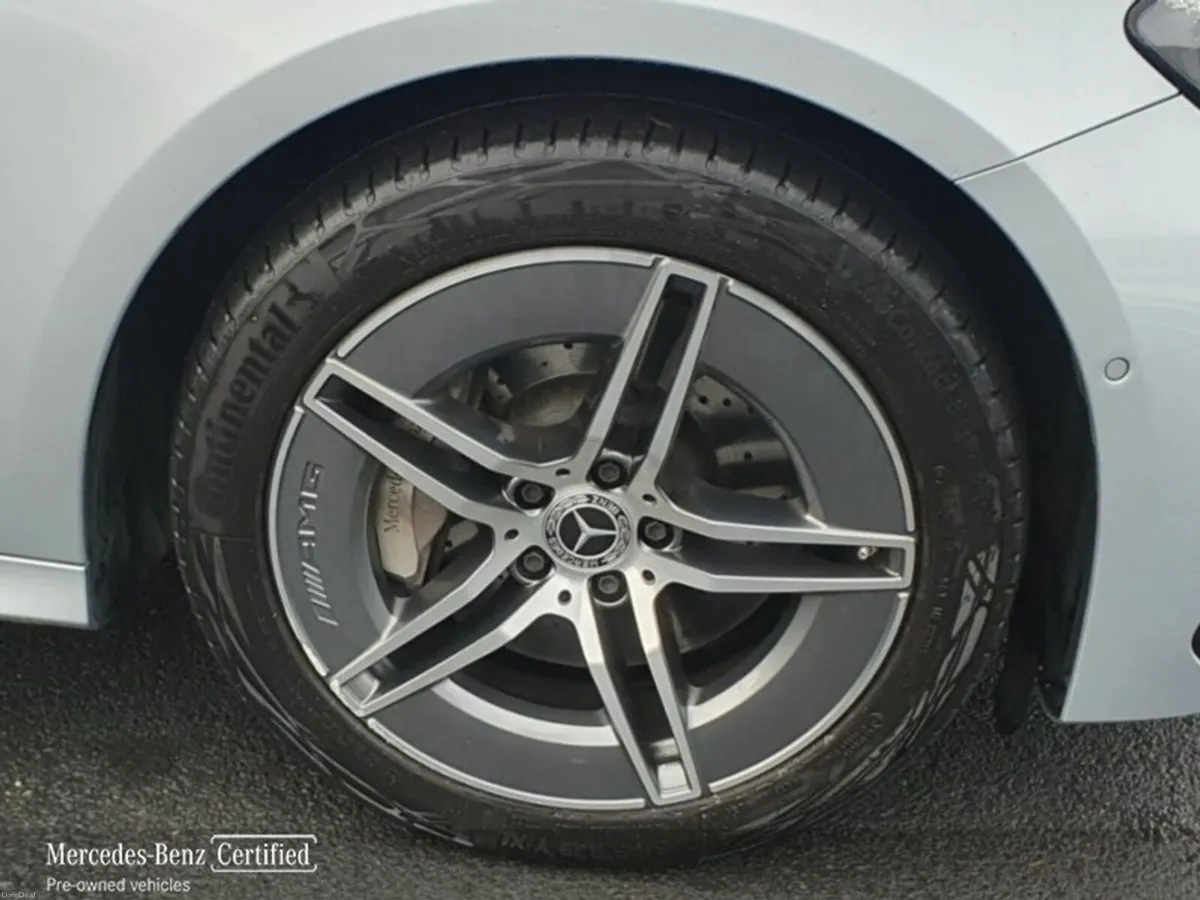 Mercedes-Benz E-Class E 300 de AMG Line Plus - Image 5