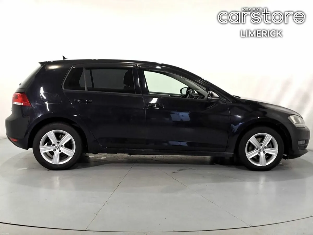 Volkswagen Golf 1.2 TSI 5DR 85HP Trendline - Image 2