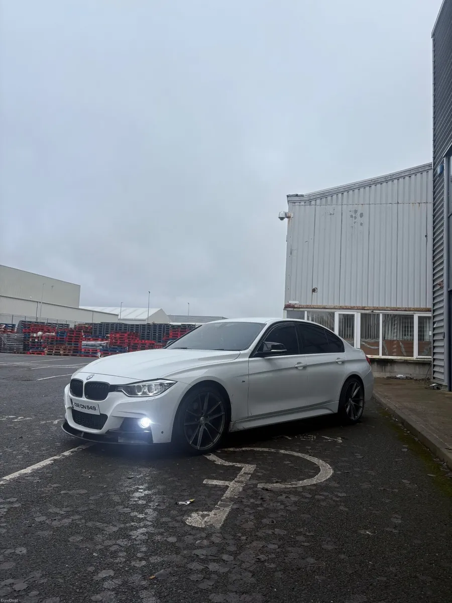 BMW 3-Series 2013 - Image 3