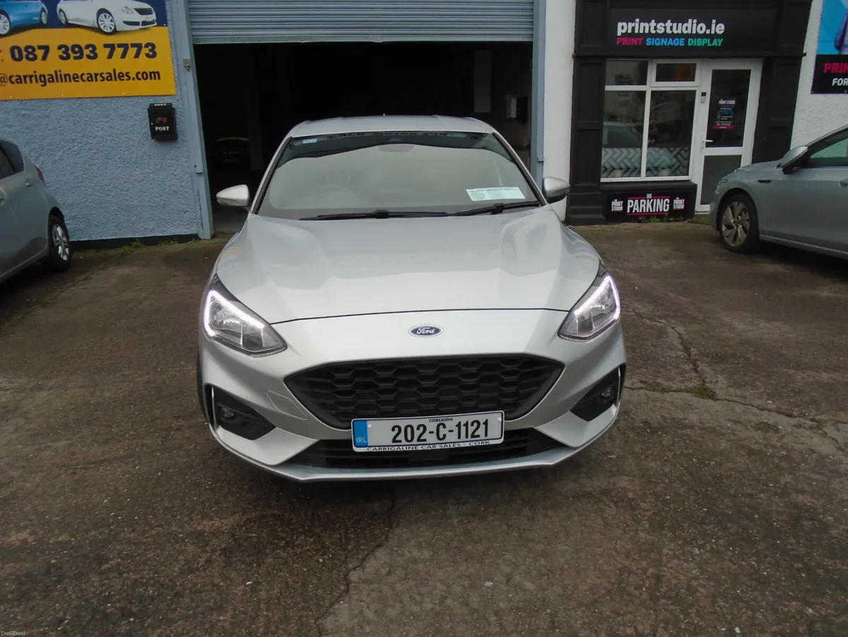 Ford Focus 2020 - Image 2