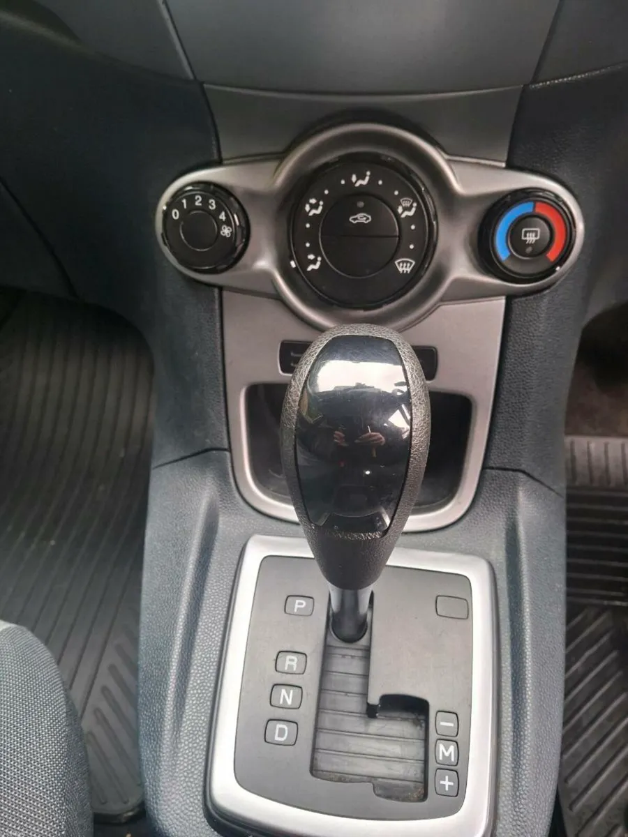Ford Fiesta - Image 3