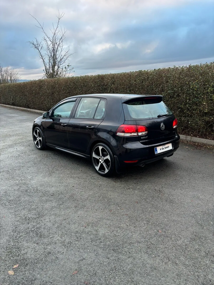 Volkswagen Golf - Image 2