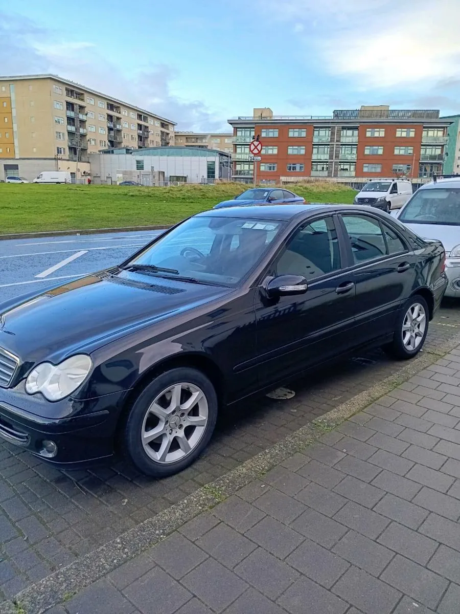 Mercedes C180 automatic - Image 4