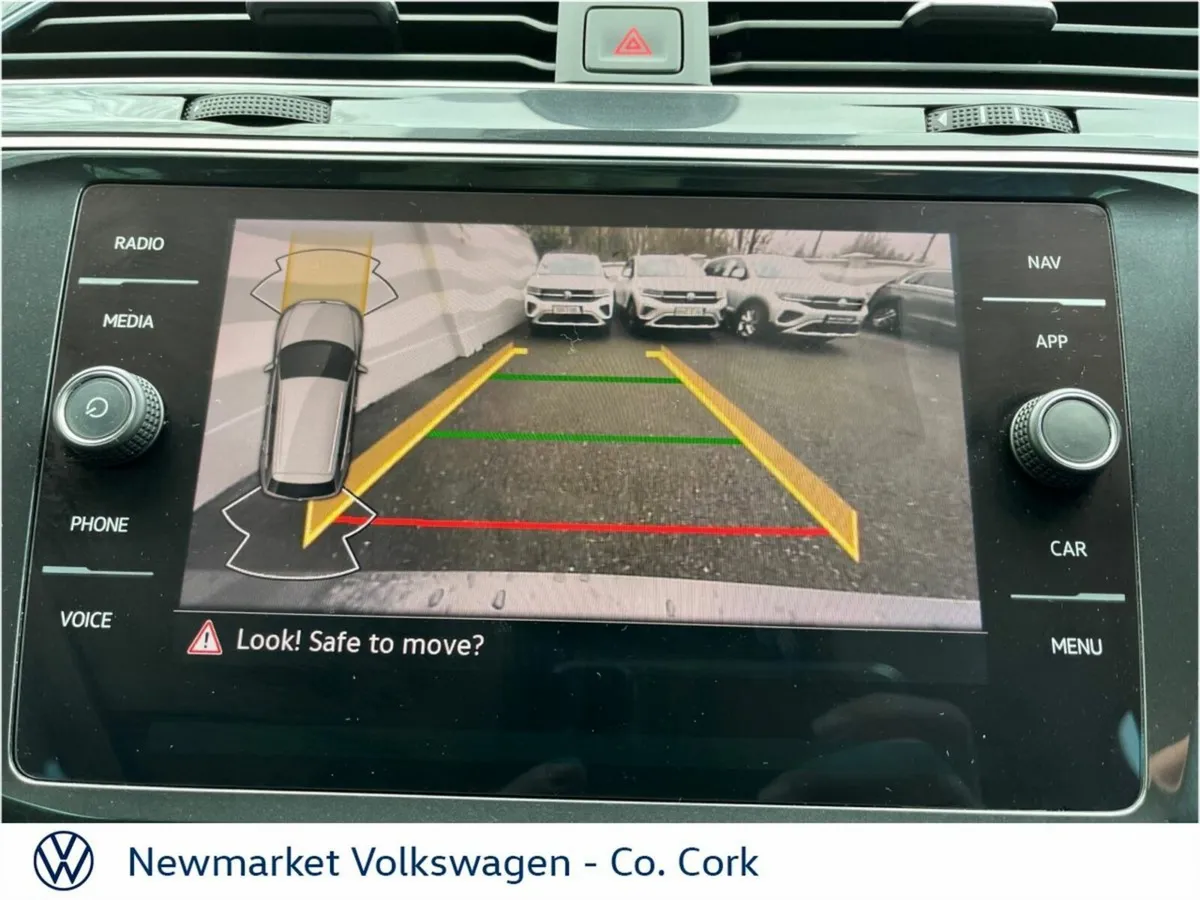 Volkswagen Tiguan 2.0TDI 122BHP  HIGH SPECIFICATIO - Image 4