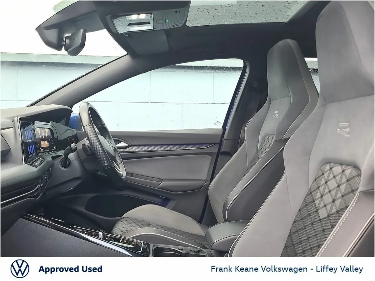 Volkswagen Golf R-LINE AUTO 1.5 eTSI 130HP *SUNROO - Image 4