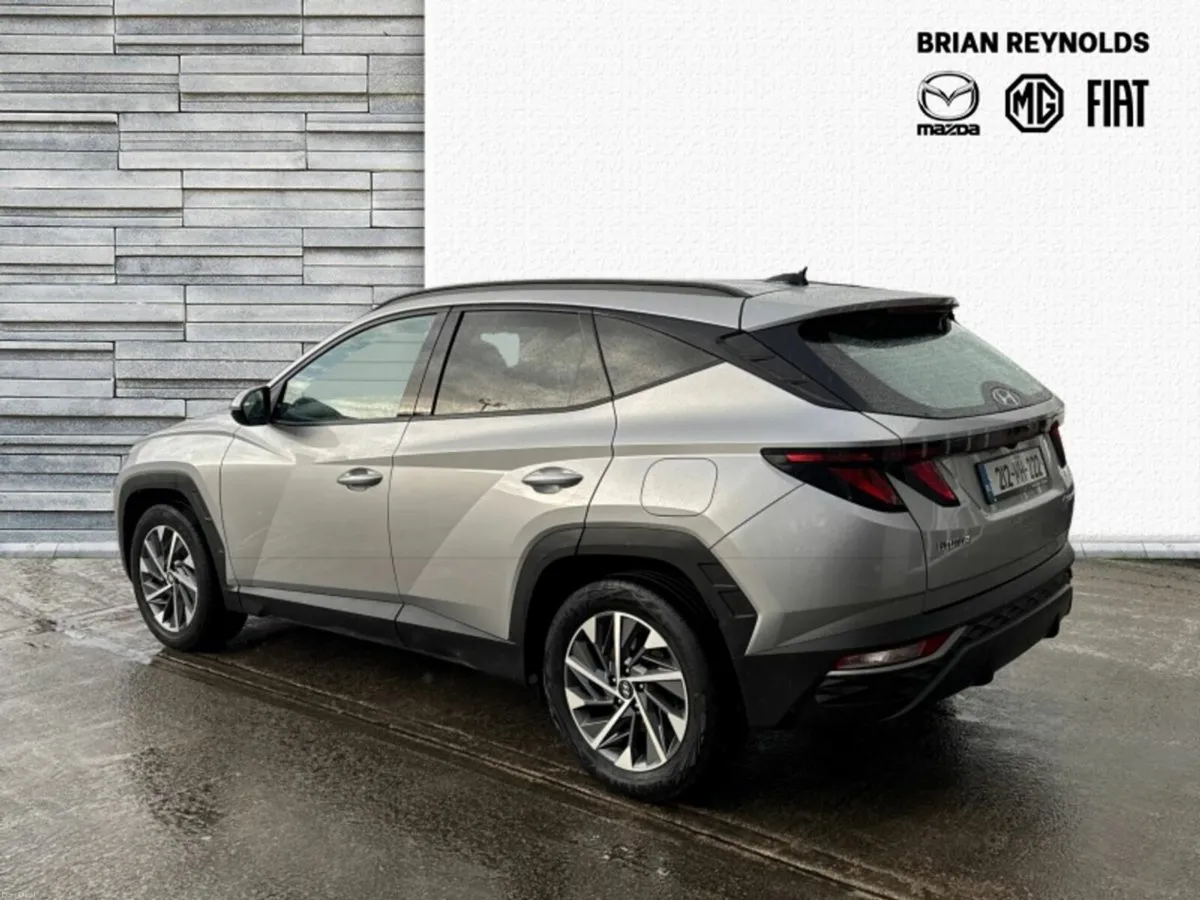 Hyundai Tucson 2WD Executive - Image 4