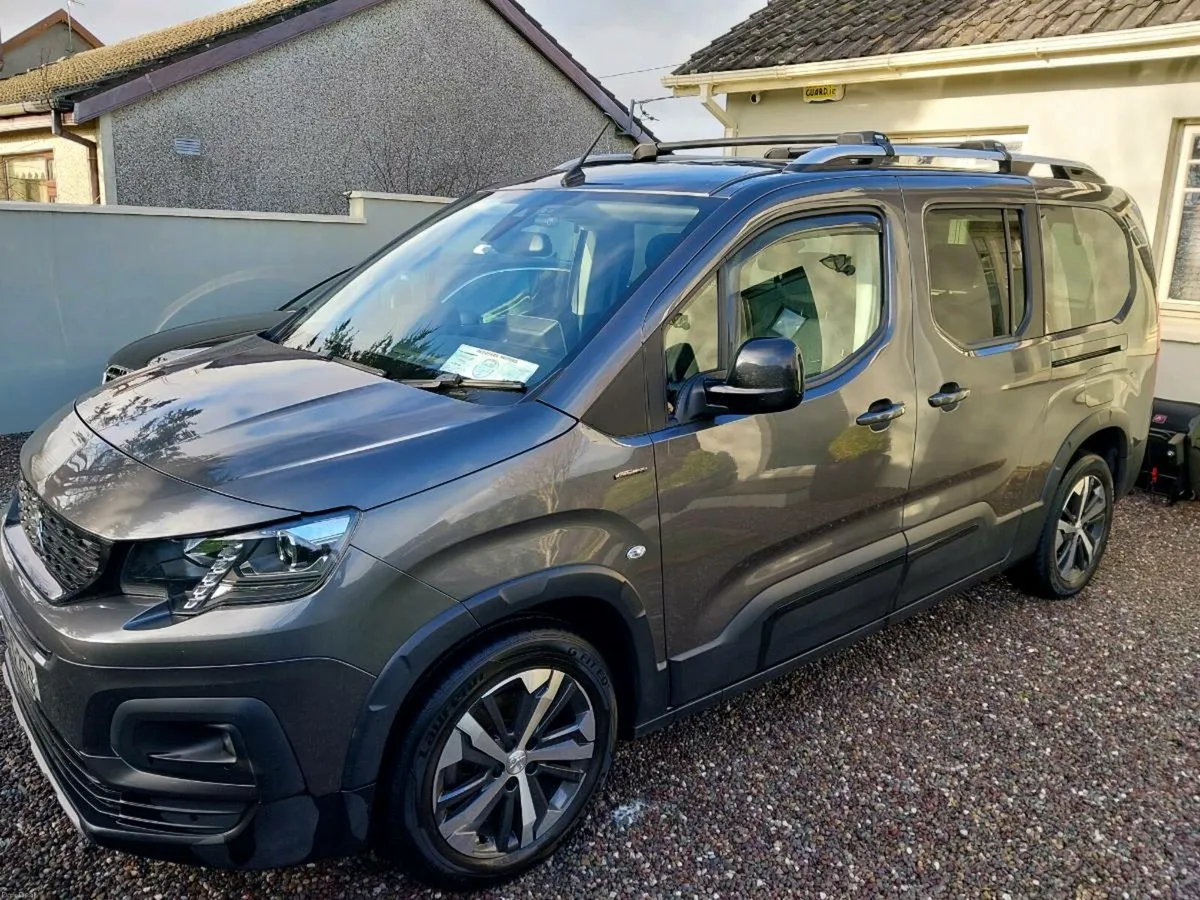 Peugeot Rifter GT Line, 130 Bhp, 7 Seater - Image 2