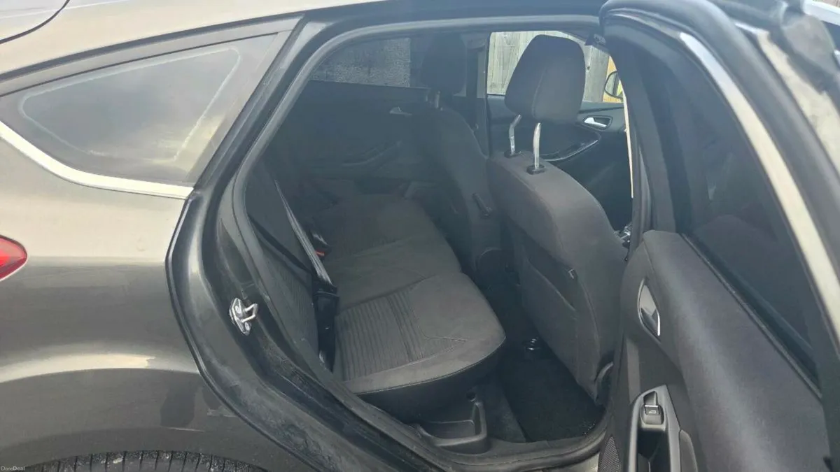 Ford focus 2017 Titanium. - Image 4