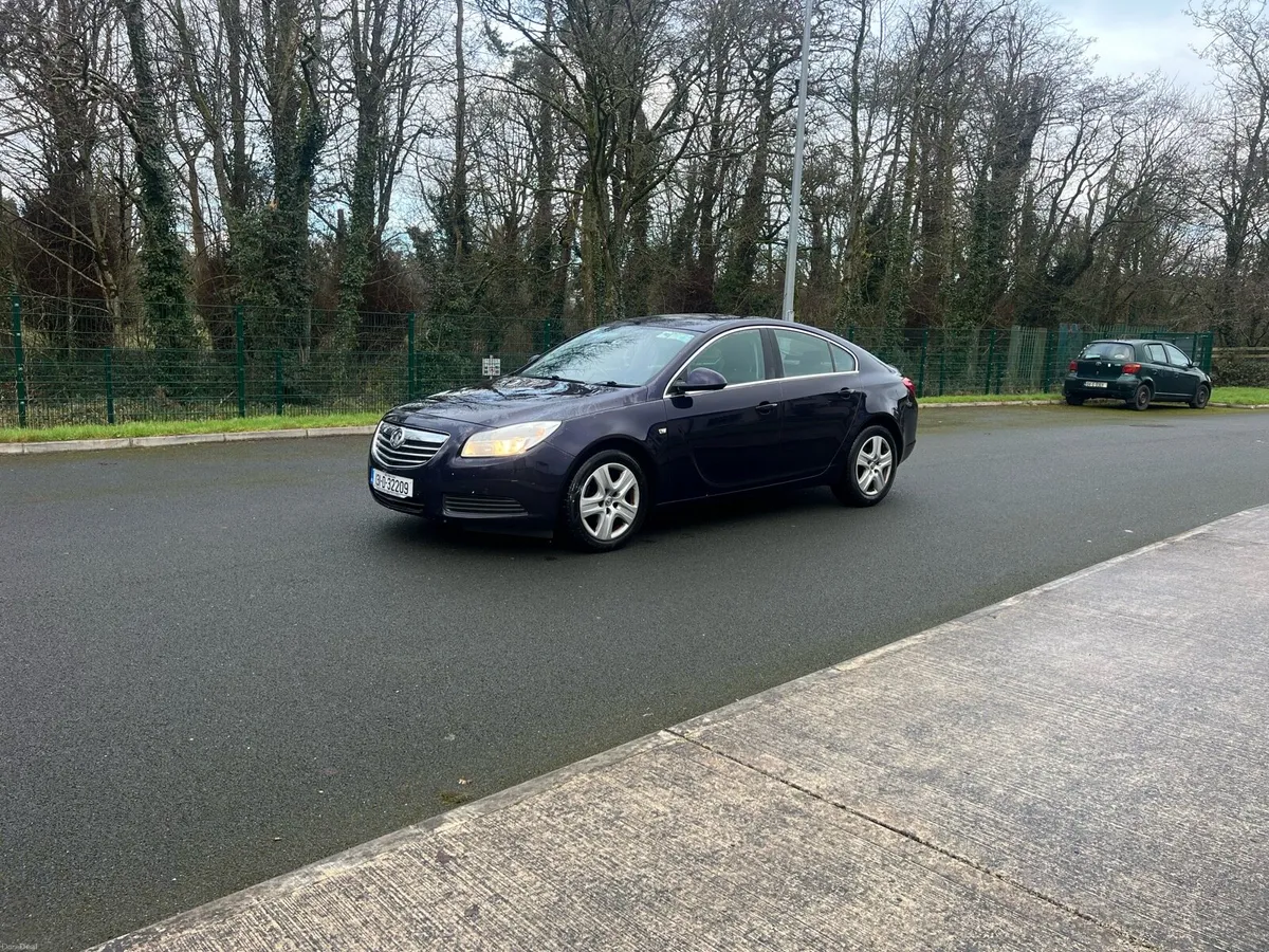 2013 Vauxhall insignia (new nct) one owner - Image 1