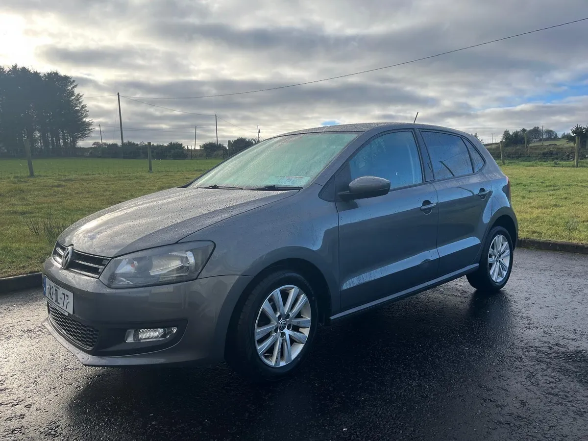 Volkswagen Polo 2014 - Image 2