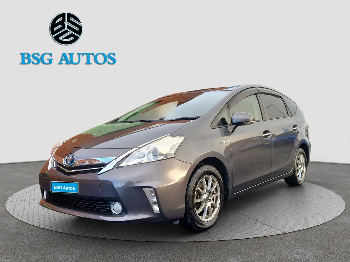2014 TOYOTA PRIUS ALPHA * 7 SEATER*1.8  HYBRID - Image 3