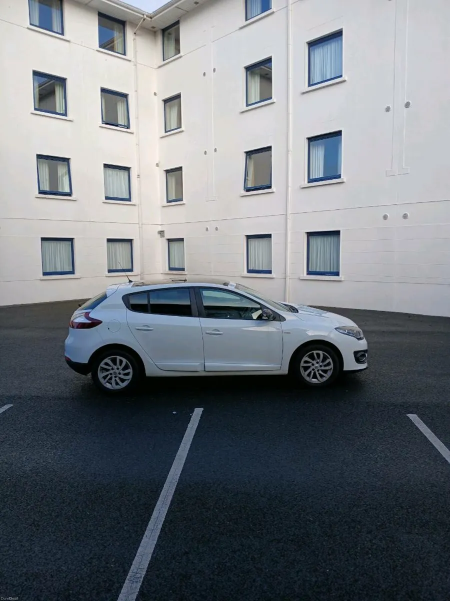 2016 RENAULT MEGANE - Image 4