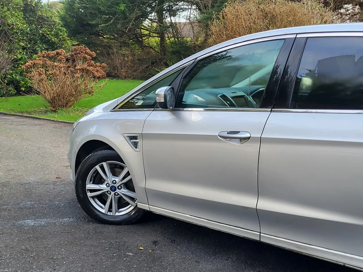 Ford S-Max 2015 - Image 4