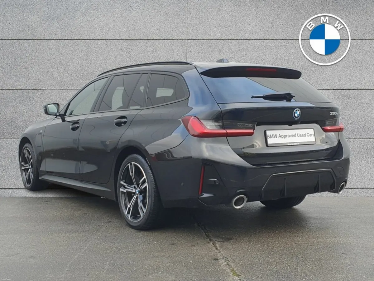 BMW 3-Series 330e M Sport - Image 3