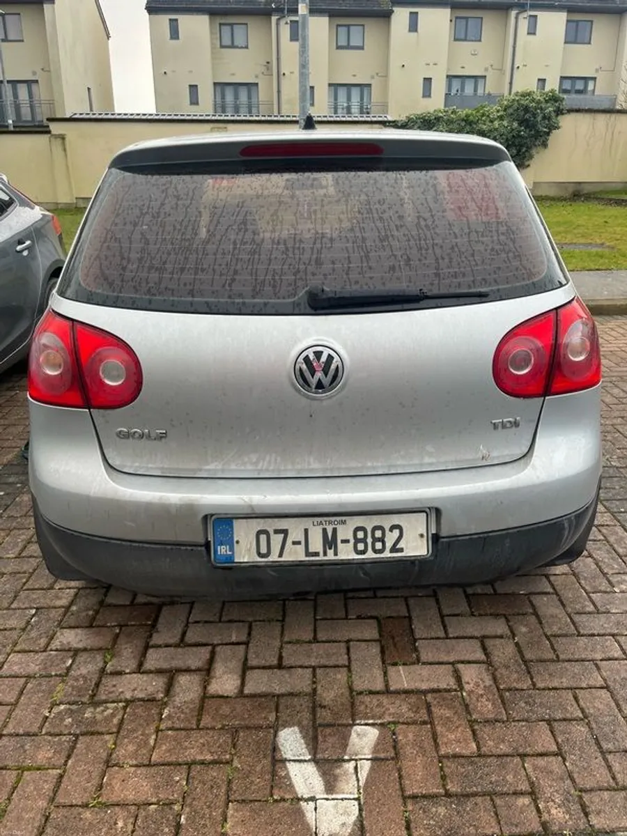 2007 Volkswagen Golf - Image 2