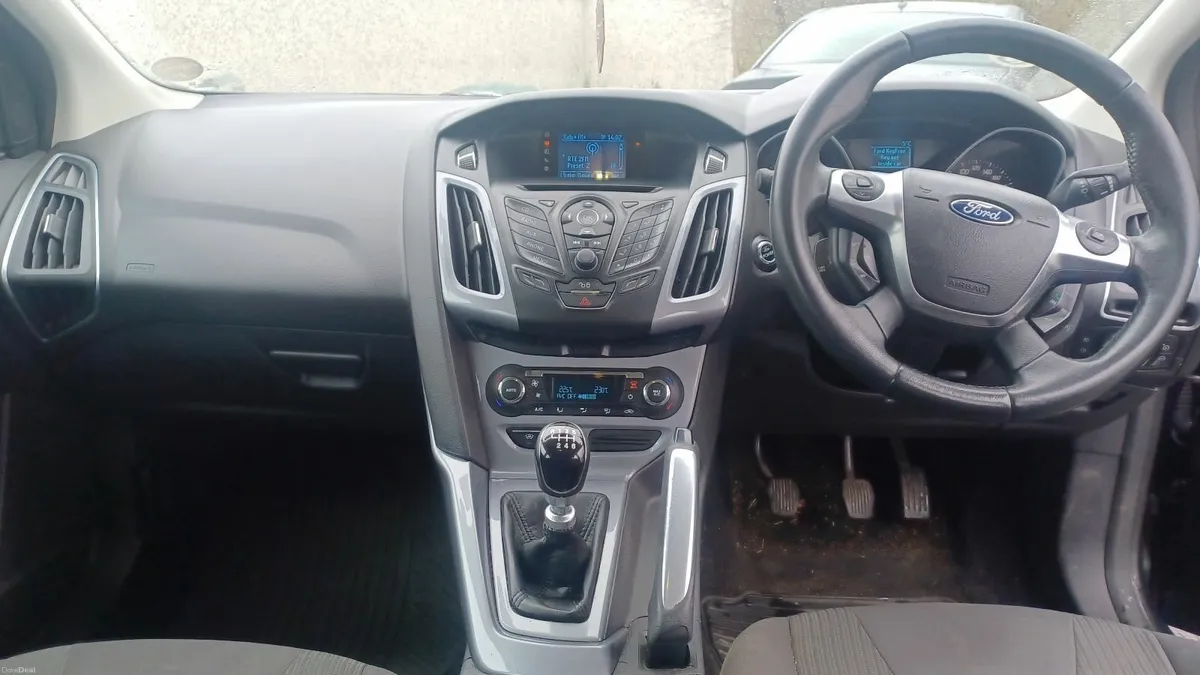 12 Ford Focus NEW NCT 2/27  Titanium  1.6 diesel - Image 2