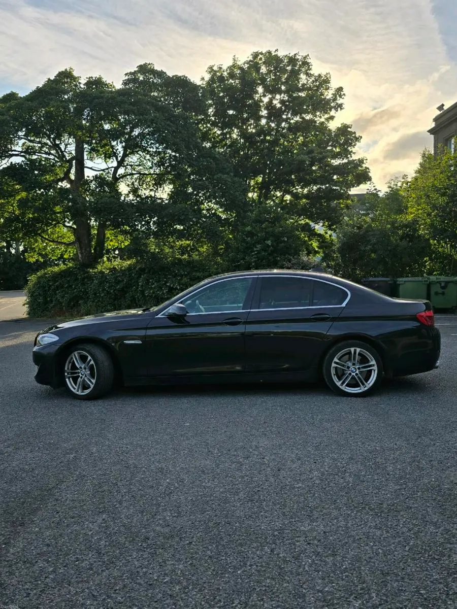 BMW 520d Automatic - Image 2