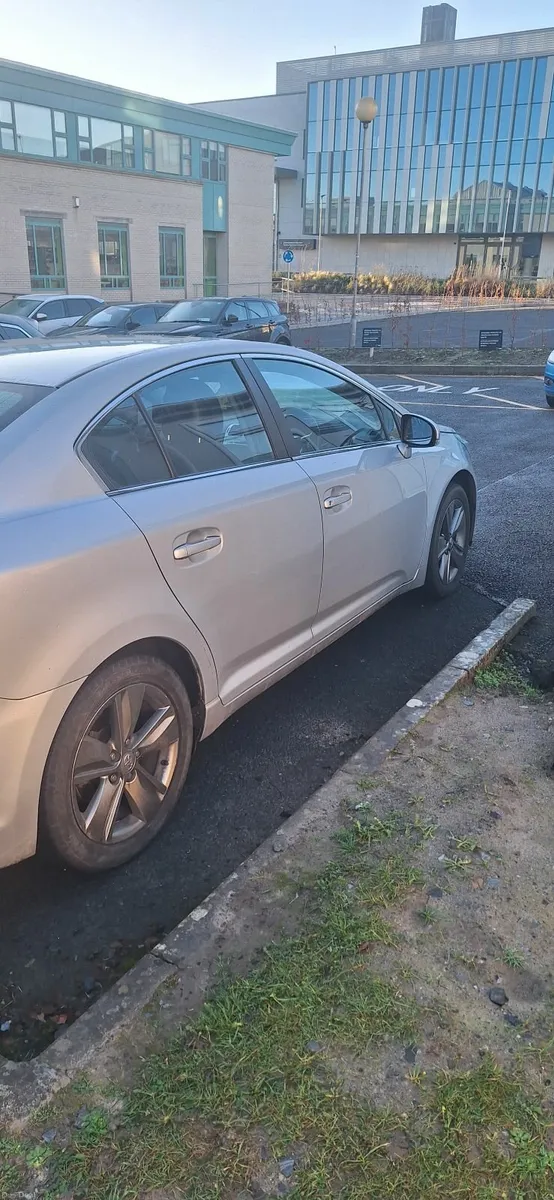 Toyota Avensis 2015 - Image 4