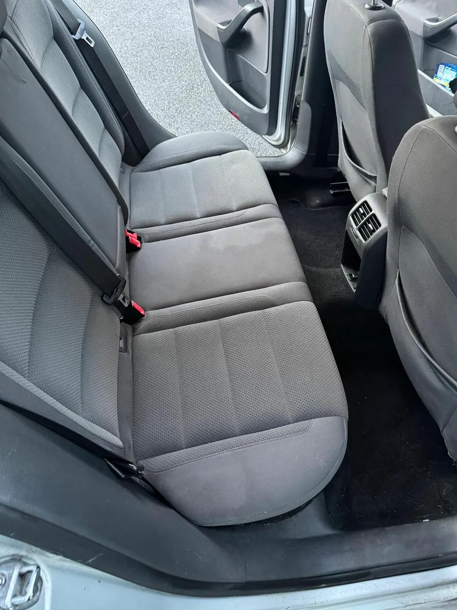 Volkswagen Golf 2008 - Image 4