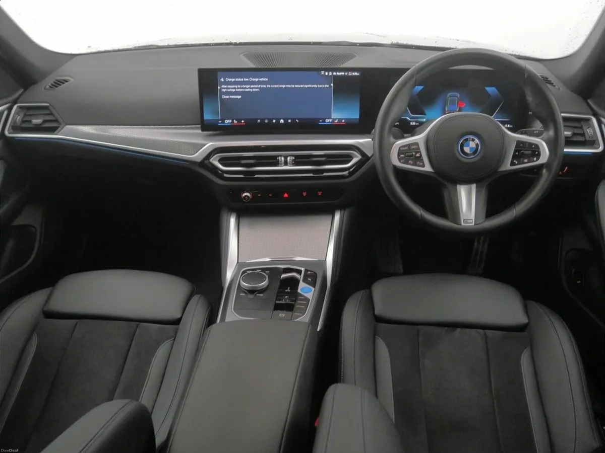 BMW i4 eDrive35 M Sport - Image 4