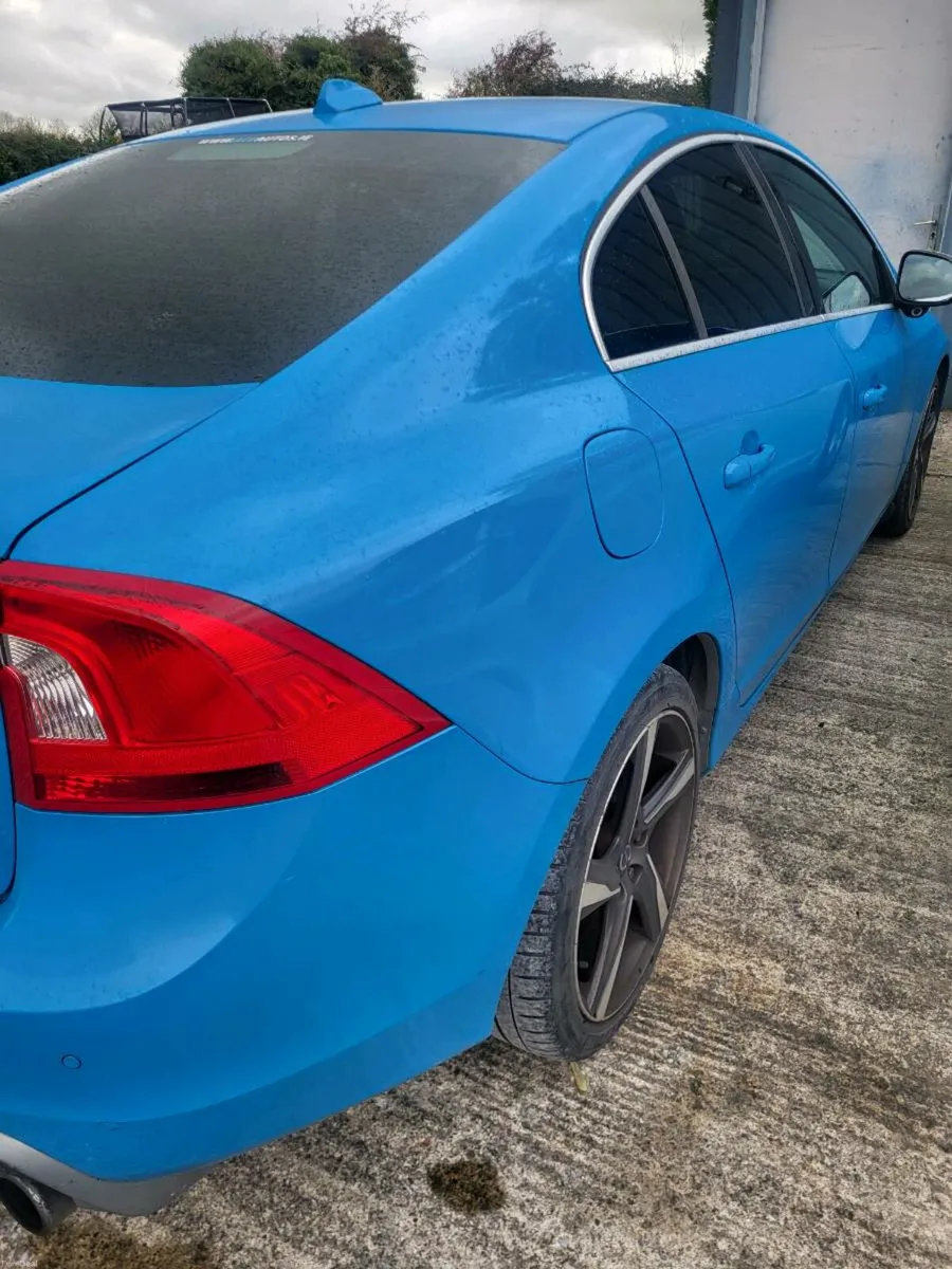 2012 Volvo S60 sport and Low Mileage - Image 4