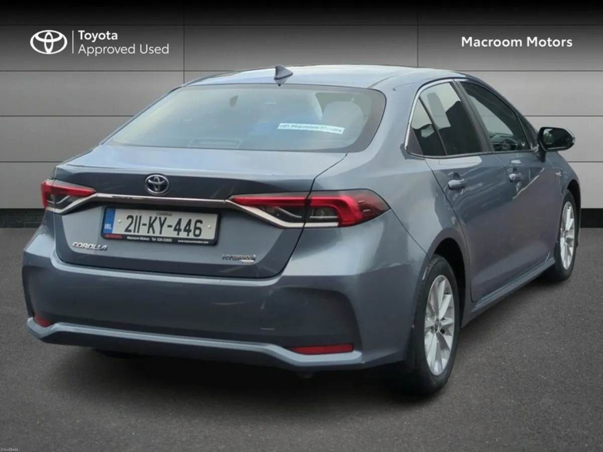 Toyota Corolla COROLLA HYB LUNA SALOON - Image 2