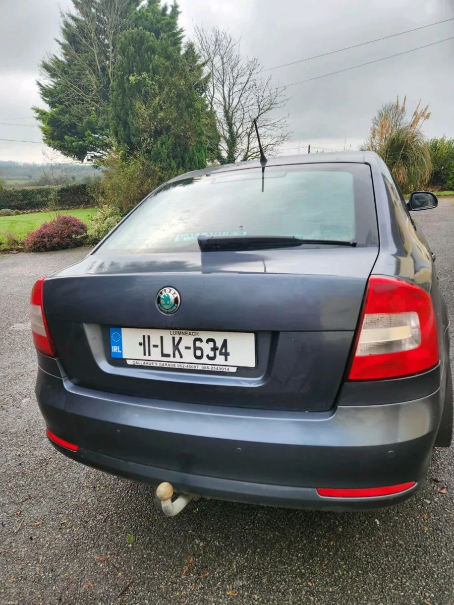 2011 Skoda octavia - Image 2