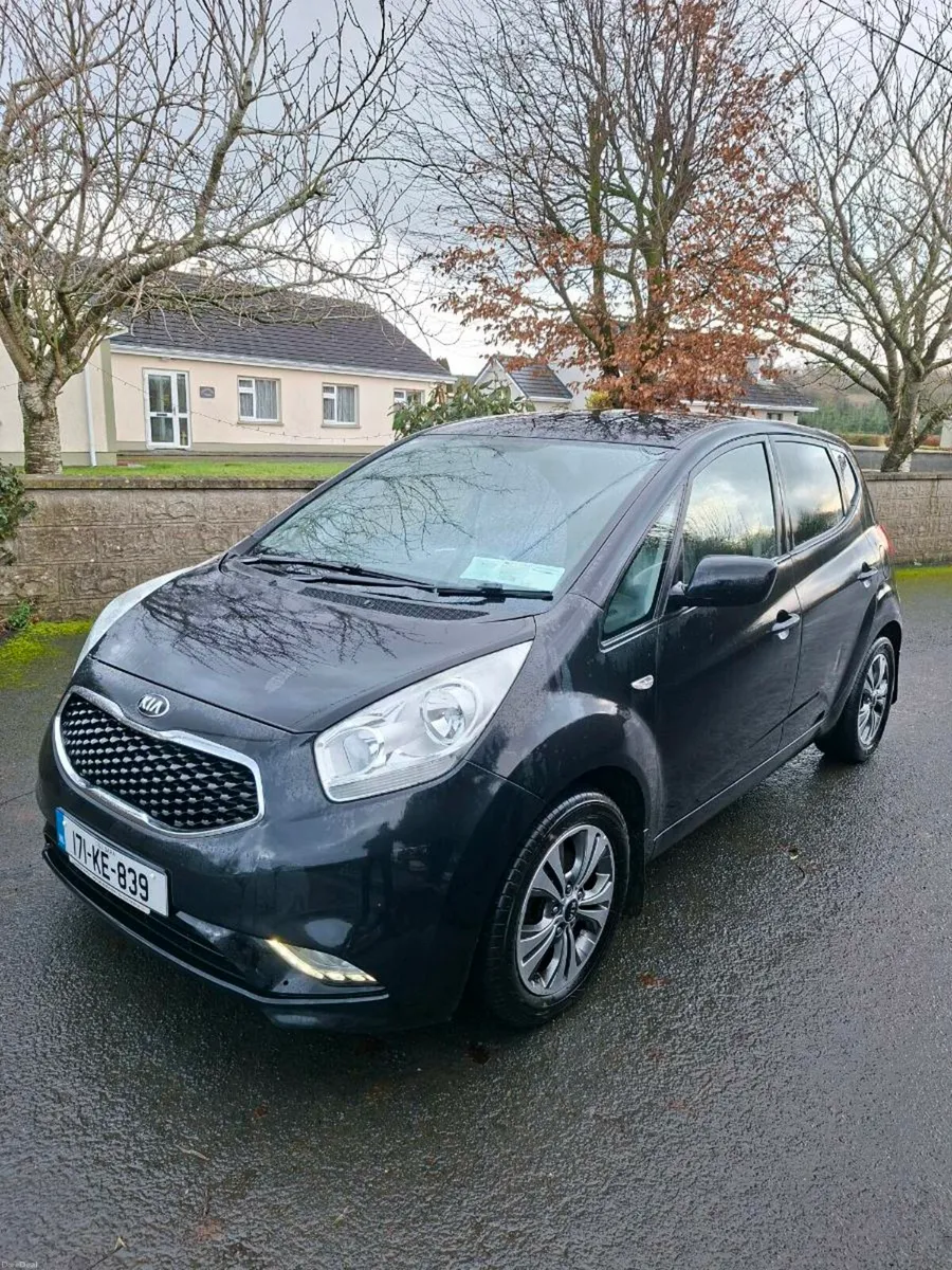 KIA VENGA 2017 NEW NCT 1 OWNER - Image 2