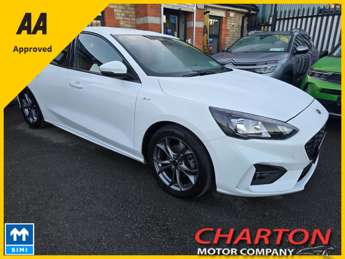 Ford Focus ST-LINE 1.0 ECOBOOST 125 125PS 4DR - Image 3