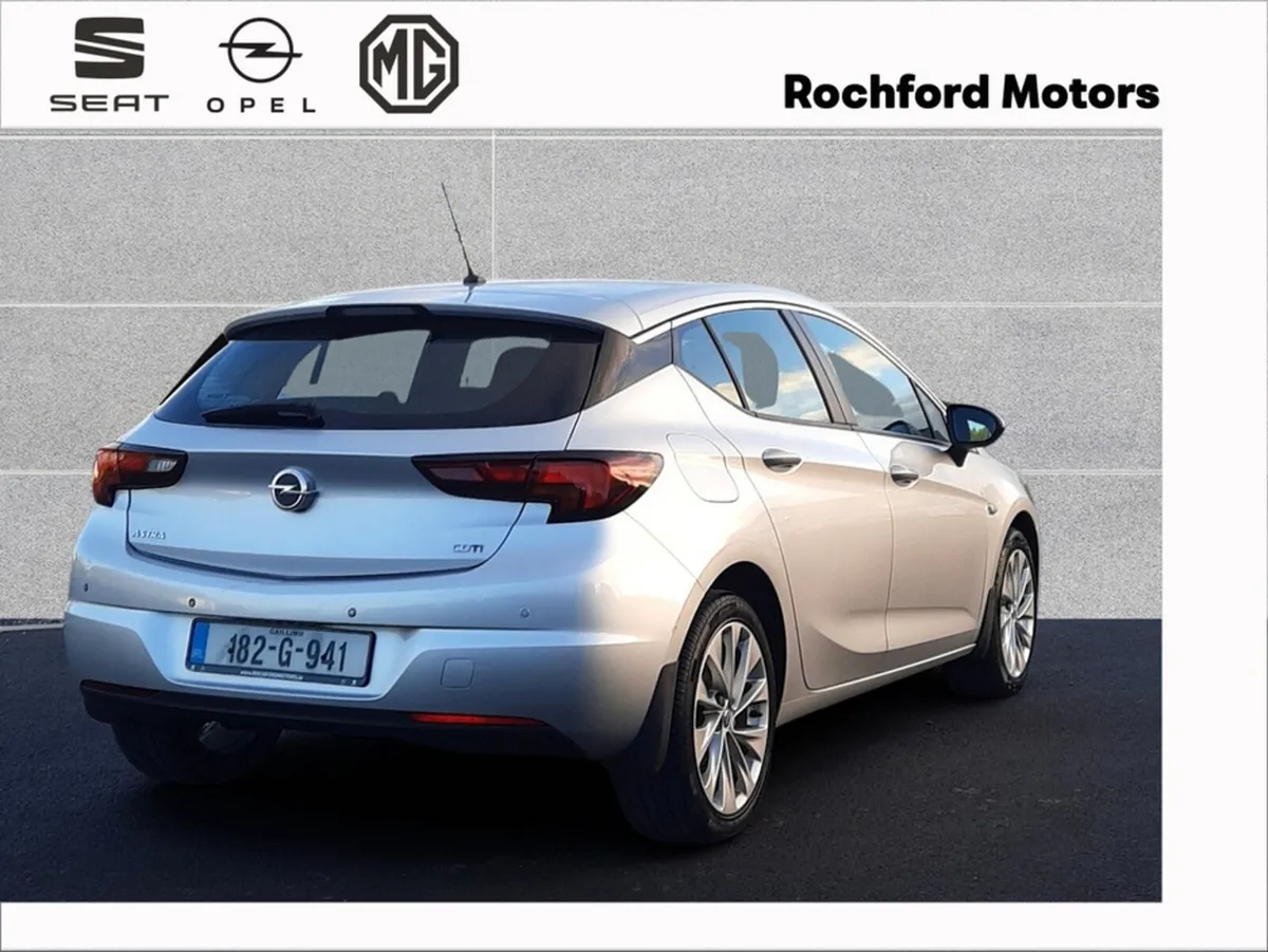 Opel Astra SC 1.6 CDTI 110PS 5DR - Image 4