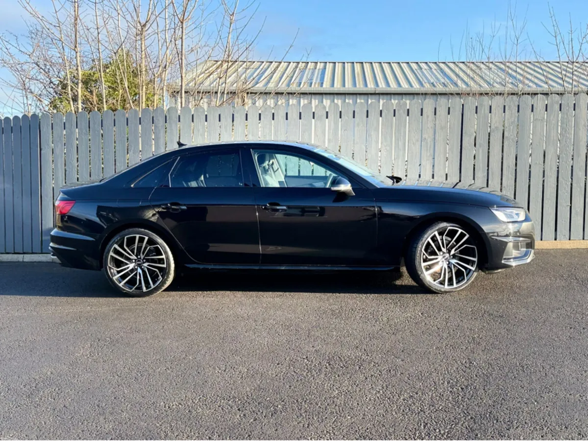 Audi A4 DIESEL - VIRTUAL DASH - LOW MILES - Image 4
