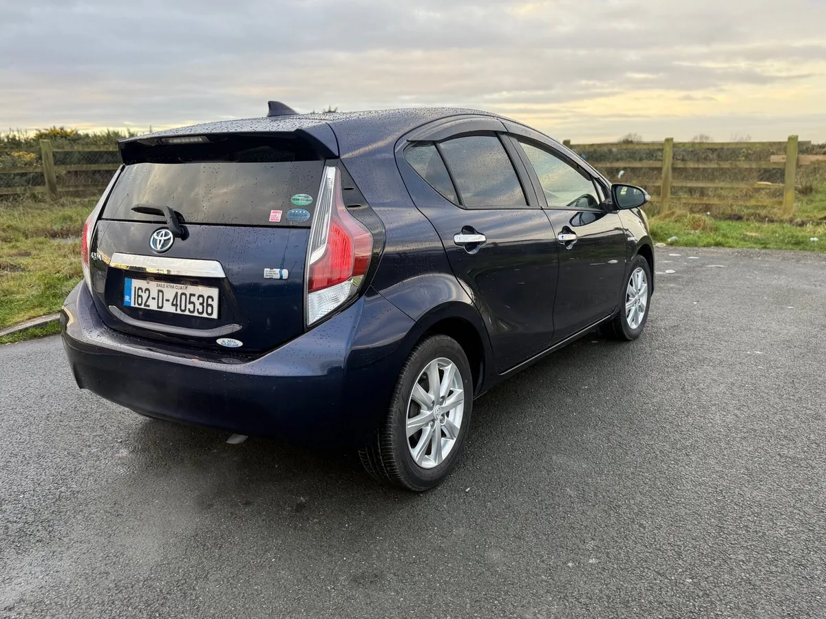 162 Toyota Aqua Hybrid + Fresh Import LOW MILEAGE - Image 4