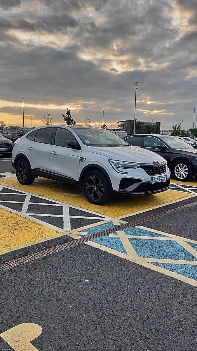 Renault Arkana E-TECH Engineered Hybrid 145 - Image 2