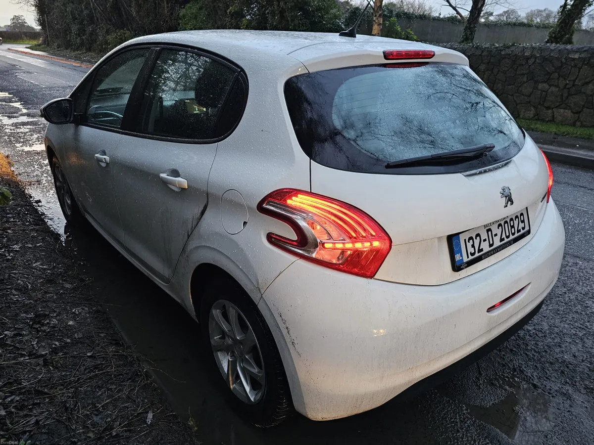 Peugeot 208 2013 nct&tax €3650 - Image 4