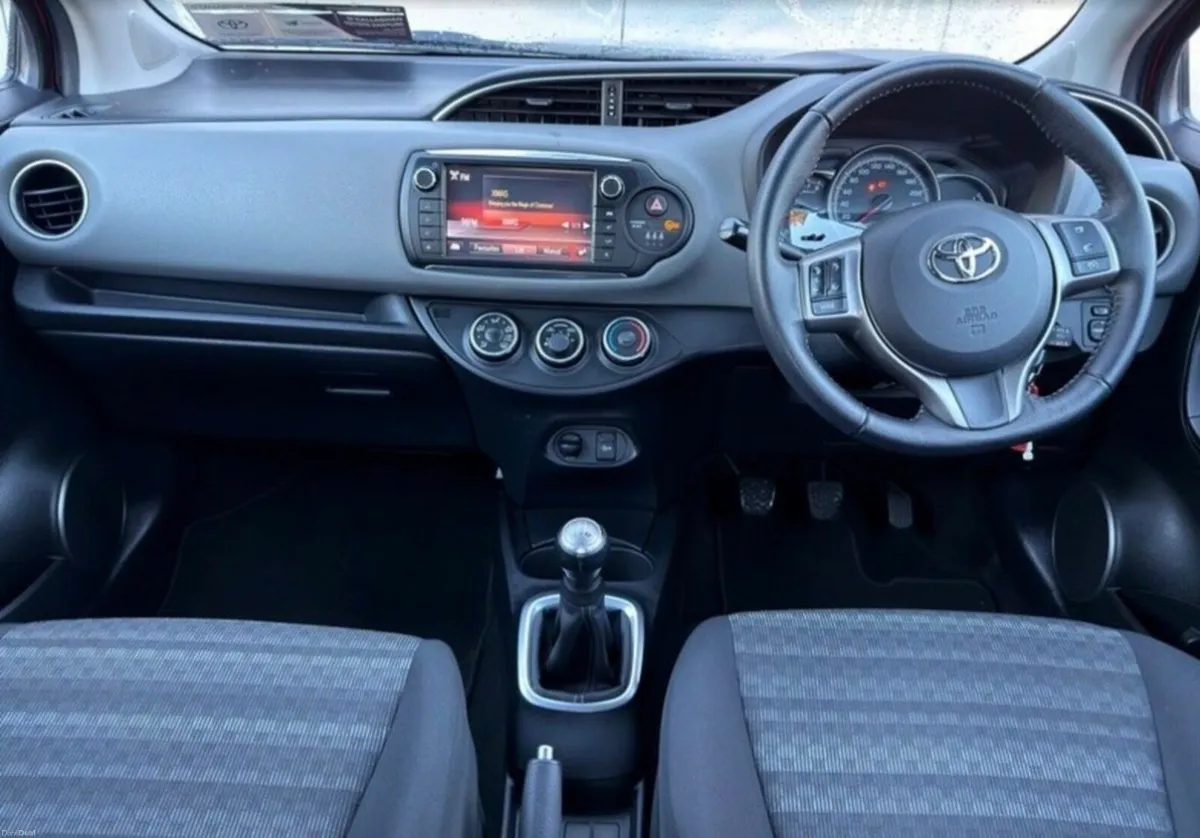 Toyota Yaris - Image 3
